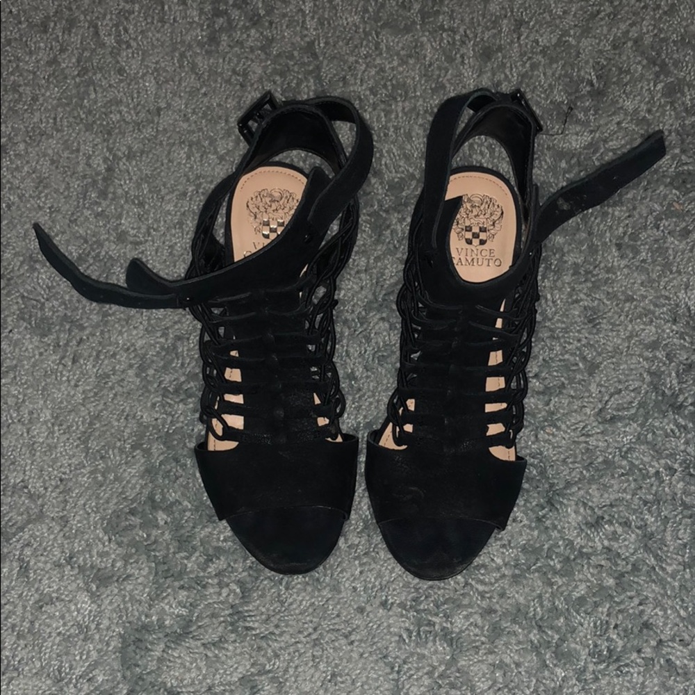 Vince Camuto evel high heels